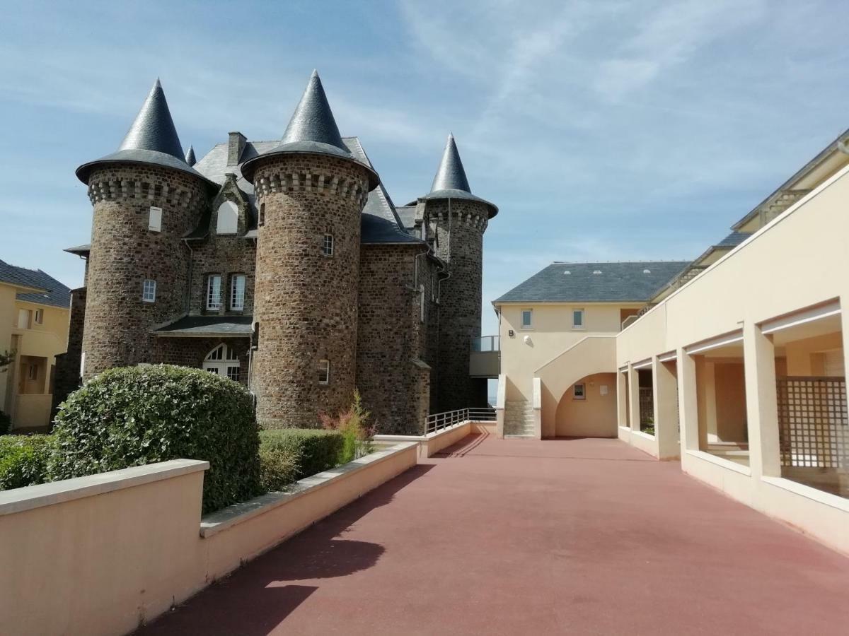 Les Terrasses Du Chateau Barneville-Carteret Eksteriør bilde